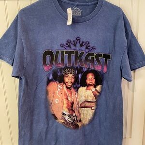 OutKast Graphic Tee NWT Medium
